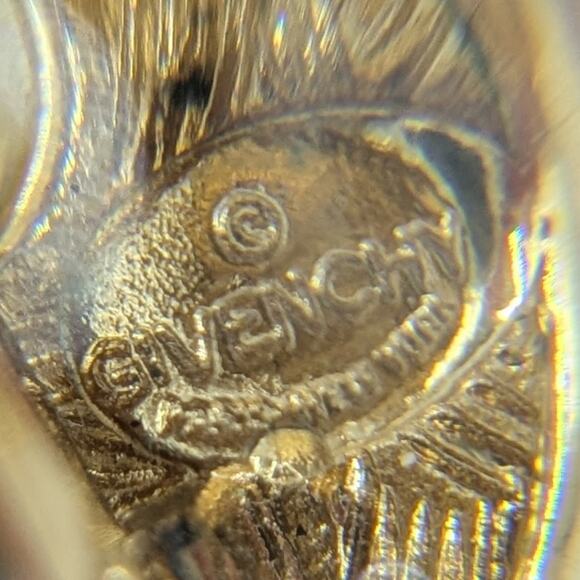 Vintage Givenchy Gold Tone Cabochon Faux Pearl Logo Round Clip On Earrings .5in - Picture 6 of 6